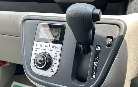 Toyota Passo III, 2022 год, 834 000 рублей, 17 фотография