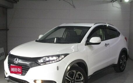 Honda Vezel, 2016 год, 1 534 000 рублей, 1 фотография