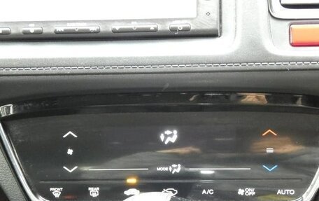 Honda Vezel, 2014 год, 1 441 000 рублей, 30 фотография