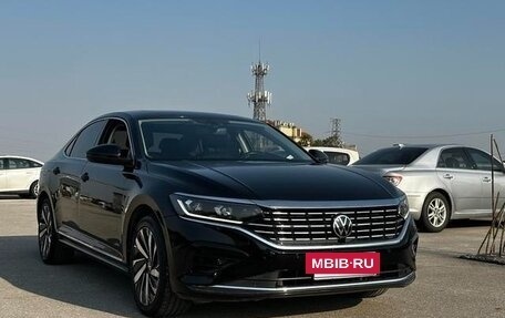 Volkswagen Passat B8 рестайлинг, 2021 год, 2 000 000 рублей, 3 фотография