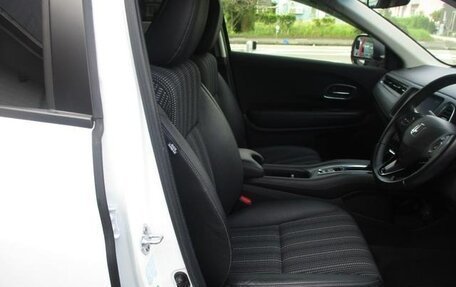 Honda Vezel, 2016 год, 1 534 000 рублей, 9 фотография