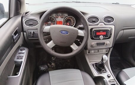 Ford Focus II рестайлинг, 2010 год, 490 000 рублей, 5 фотография