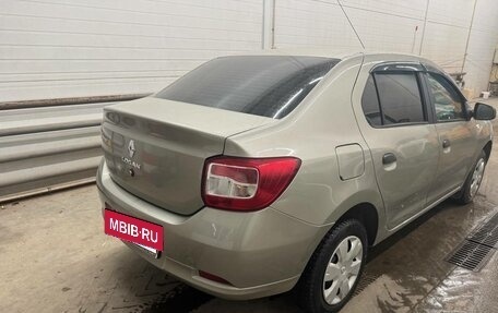 Renault Logan II, 2018 год, 695 000 рублей, 3 фотография