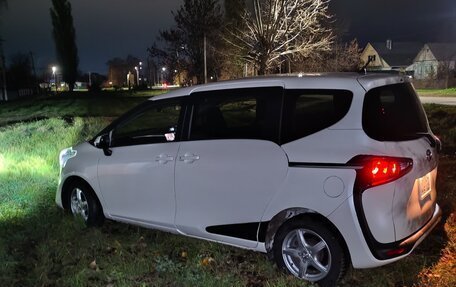 Toyota Sienta II, 2019 год, 1 700 000 рублей, 9 фотография