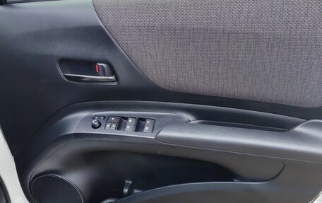 Toyota Sienta II, 2019 год, 1 700 000 рублей, 25 фотография