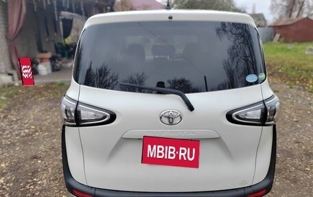 Toyota Sienta II, 2019 год, 1 700 000 рублей, 23 фотография