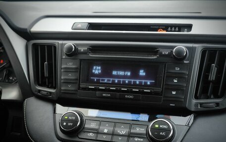 Toyota RAV4, 2018 год, 2 145 600 рублей, 27 фотография