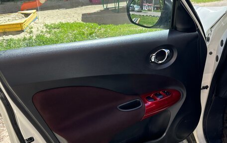 Nissan Juke II, 2013 год, 900 000 рублей, 7 фотография