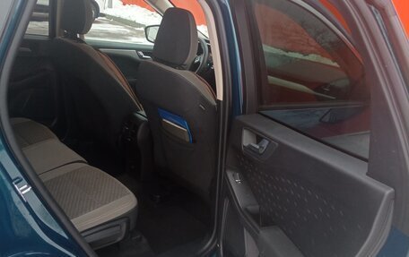 Ford Escape, 2019 год, 1 800 000 рублей, 2 фотография