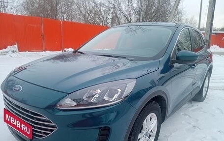 Ford Escape, 2019 год, 1 800 000 рублей, 5 фотография