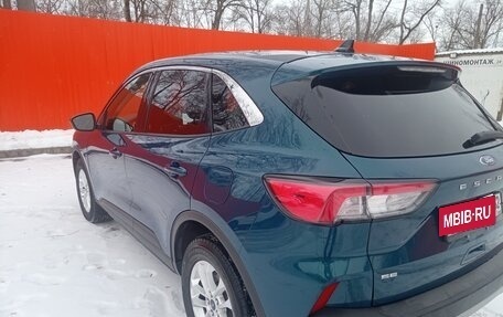 Ford Escape, 2019 год, 1 800 000 рублей, 4 фотография