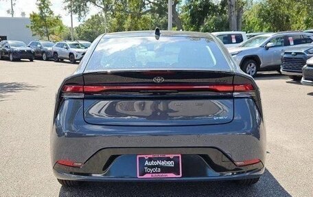 Toyota Prius IV XW50, 2025 год, 4 458 000 рублей, 4 фотография