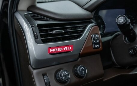 Chevrolet Tahoe IV, 2018 год, 3 850 000 рублей, 18 фотография