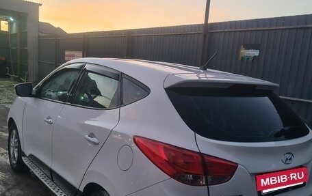 Hyundai ix35 I рестайлинг, 2013 год, 1 200 000 рублей, 2 фотография