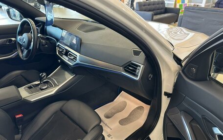 BMW 3 серия, 2021 год, 4 899 900 рублей, 12 фотография