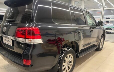 Toyota Land Cruiser 200, 2015 год, 5 600 000 рублей, 4 фотография