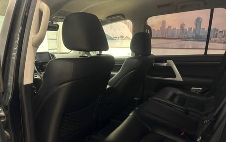 Toyota Land Cruiser 200, 2015 год, 5 600 000 рублей, 9 фотография