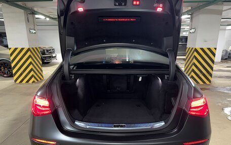 Mercedes-Benz Maybach S-Класс, 2022 год, 21 000 000 рублей, 14 фотография