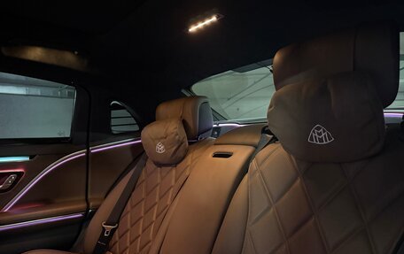 Mercedes-Benz Maybach S-Класс, 2022 год, 21 000 000 рублей, 25 фотография