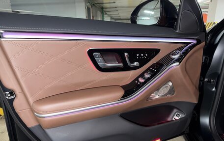 Mercedes-Benz Maybach S-Класс, 2022 год, 21 000 000 рублей, 31 фотография