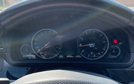 BMW 5 серия, 2014 год, 2 300 000 рублей, 3 фотография