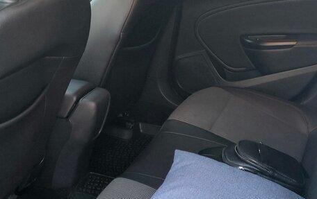 Opel Astra J, 2012 год, 750 000 рублей, 13 фотография