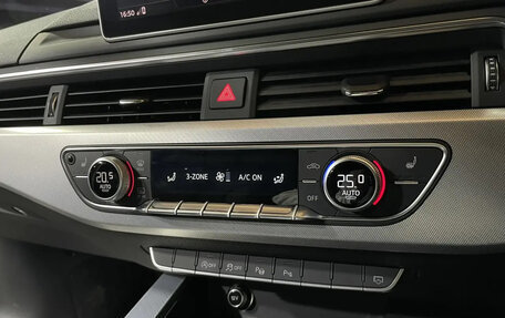 Audi A4, 2019 год, 2 500 000 рублей, 12 фотография