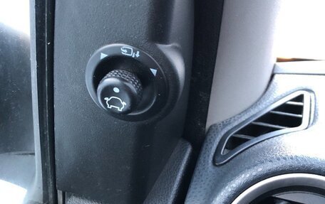 Ford Fiesta, 2007 год, 270 000 рублей, 19 фотография