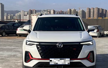 Changan CS35 Plus, 2022 год, 1 375 000 рублей, 2 фотография