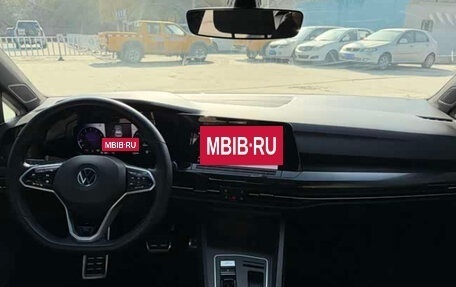 Volkswagen Golf VIII, 2021 год, 1 850 000 рублей, 5 фотография