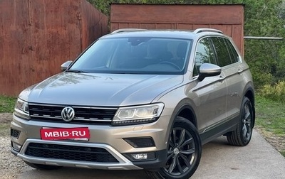 Volkswagen Tiguan II, 2018 год, 2 100 000 рублей, 1 фотография
