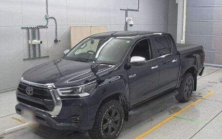 Toyota Hilux VIII, 2020 год, 3 950 000 рублей, 1 фотография