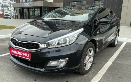 KIA cee'd III, 2014 год, 700 000 рублей, 2 фотография