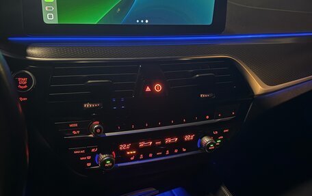 BMW 5 серия, 2021 год, 5 800 000 рублей, 5 фотография