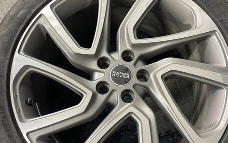 Land Rover Range Rover III, 2009 год, 1 600 000 рублей, 38 фотография