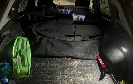 Volkswagen Tiguan II, 2018 год, 2 100 000 рублей, 14 фотография