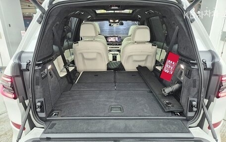 BMW X7, 2023 год, 16 000 000 рублей, 10 фотография