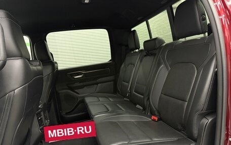 Rambler 1500, 2022 год, 7 500 000 рублей, 15 фотография