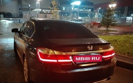 Honda Accord IX рестайлинг, 2013 год, 1 650 000 рублей, 4 фотография