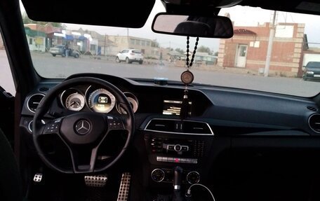 Mercedes-Benz C-Класс, 2012 год, 1 350 000 рублей, 3 фотография