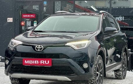 Toyota RAV4, 2018 год, 2 390 000 рублей, 5 фотография