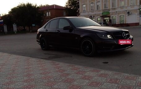 Mercedes-Benz C-Класс, 2012 год, 1 350 000 рублей, 2 фотография