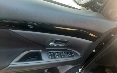 Mitsubishi Outlander III рестайлинг 3, 2018 год, 2 470 000 рублей, 13 фотография