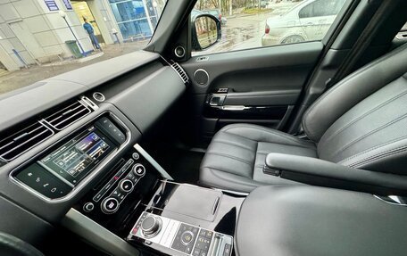 Land Rover Range Rover IV рестайлинг, 2016 год, 4 200 000 рублей, 18 фотография