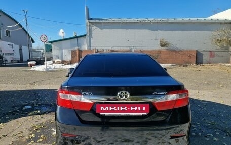 Toyota Camry, 2012 год, 1 860 000 рублей, 2 фотография