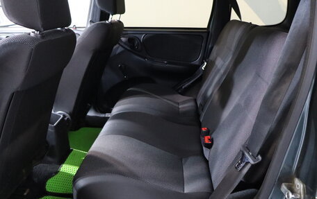 Chevrolet Niva I рестайлинг, 2015 год, 579 000 рублей, 13 фотография