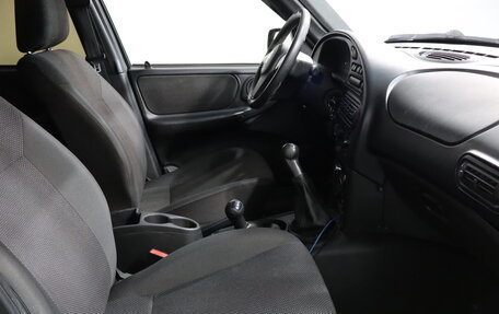 Chevrolet Niva I рестайлинг, 2015 год, 579 000 рублей, 11 фотография