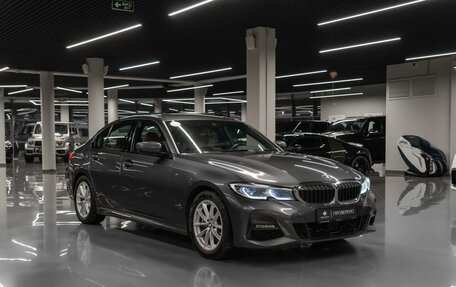 BMW 3 серия, 2021 год, 4 500 000 рублей, 2 фотография