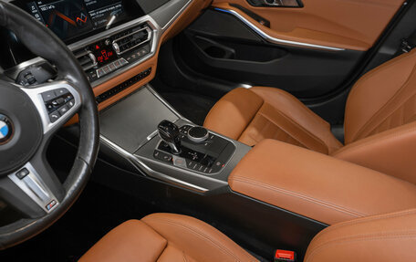 BMW 3 серия, 2021 год, 4 500 000 рублей, 14 фотография