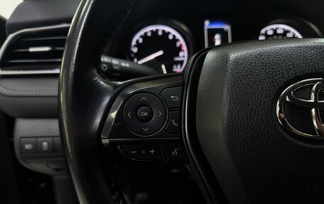 Toyota Camry, 2021 год, 2 650 000 рублей, 12 фотография